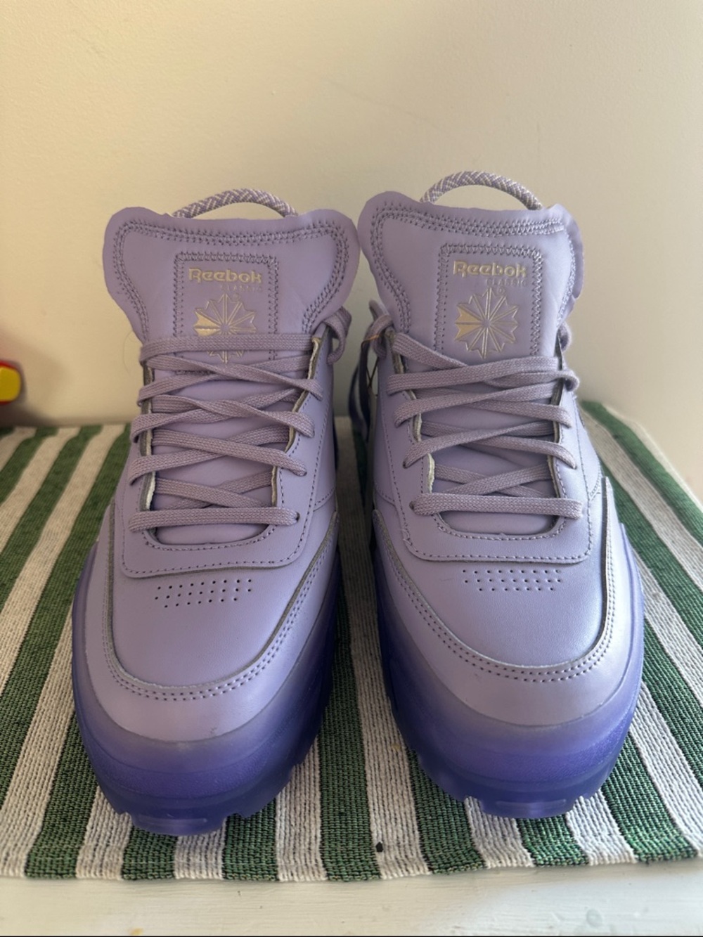 NEW Reebok CARDI B Club C Sneakers Crisp Purple.